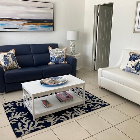Gorgeous Beachy Chic Condo In Key Biscayne ไมอามี ภายนอก รูปภาพ
