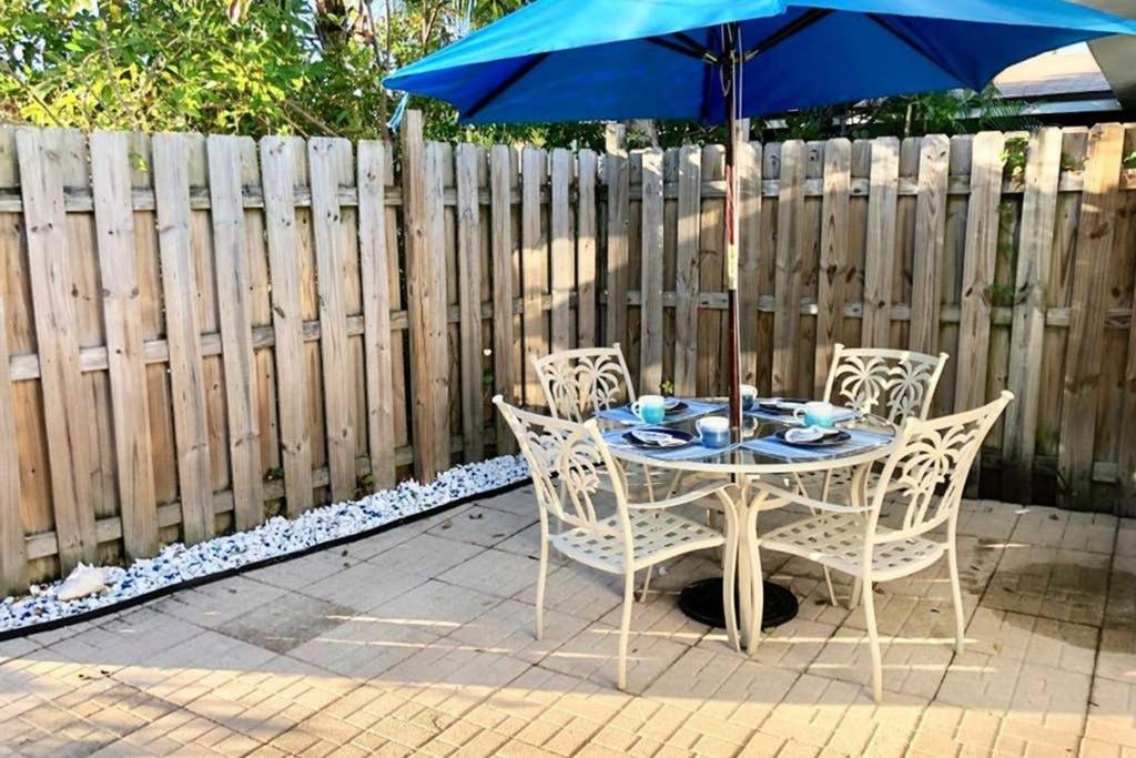 Gorgeous Beachy Chic Condo In Key Biscayne ไมอามี ภายนอก รูปภาพ