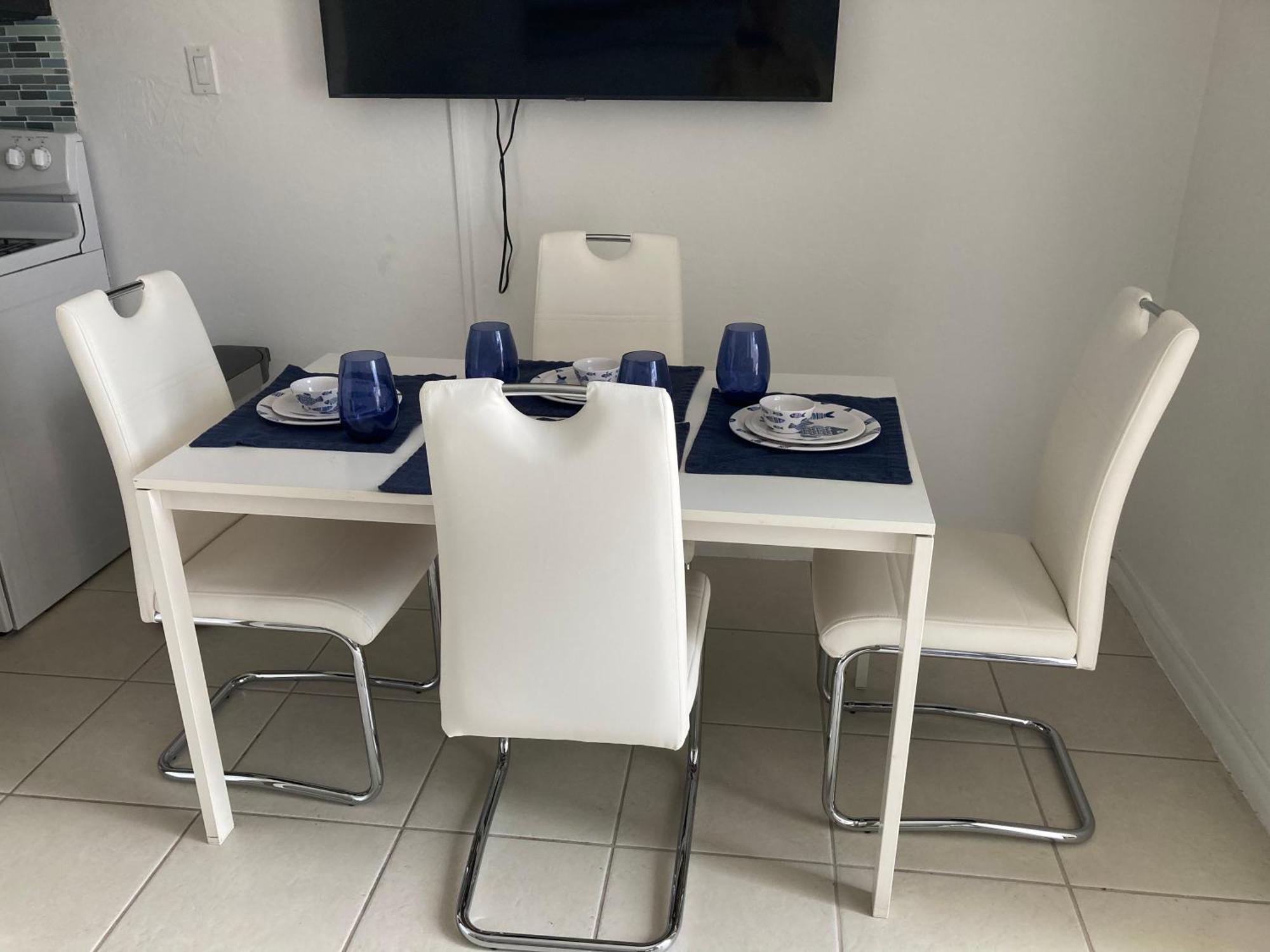 Gorgeous Beachy Chic Condo In Key Biscayne ไมอามี ภายนอก รูปภาพ